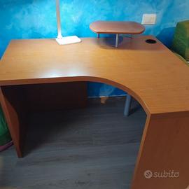 Scrivania angolare 