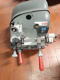 Macchina duplicazione chiavi