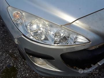 FARO ANTERIORE DESTRO PEUGEOT 308 Serie (07>14)