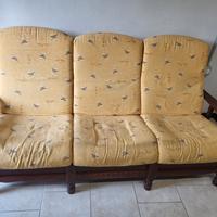 Divano in legno tre posti