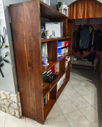 libreria in legno massello 