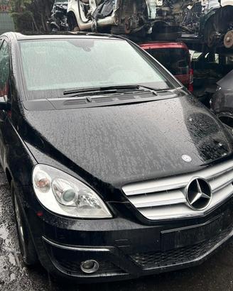 RICAMBI MERCEDES CLASSE B W245 2011 2000cc DIESEL