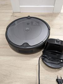 iRobot aspirapolvere automatico 