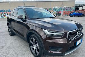 Volvo XC40 D3 Inscription * AUTOCARRO N1