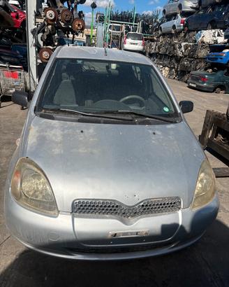 RICAMBI TOYOTA YARIS 1.0 BENZINA ANNO:2001
