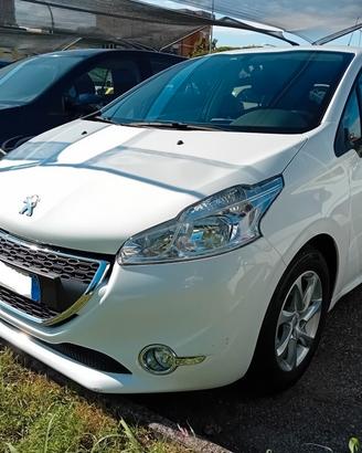 Peugeot 208 1.2 VTi 82 CV 5 porte Active