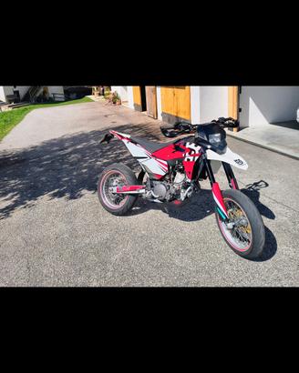 Husqvarna SM 610