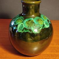 Vaso tondo decorativo in ceramica