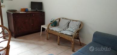 Bilocale arredato via Capraia Lido Latina