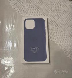 Cover  in silicone apple iphone 16 pro