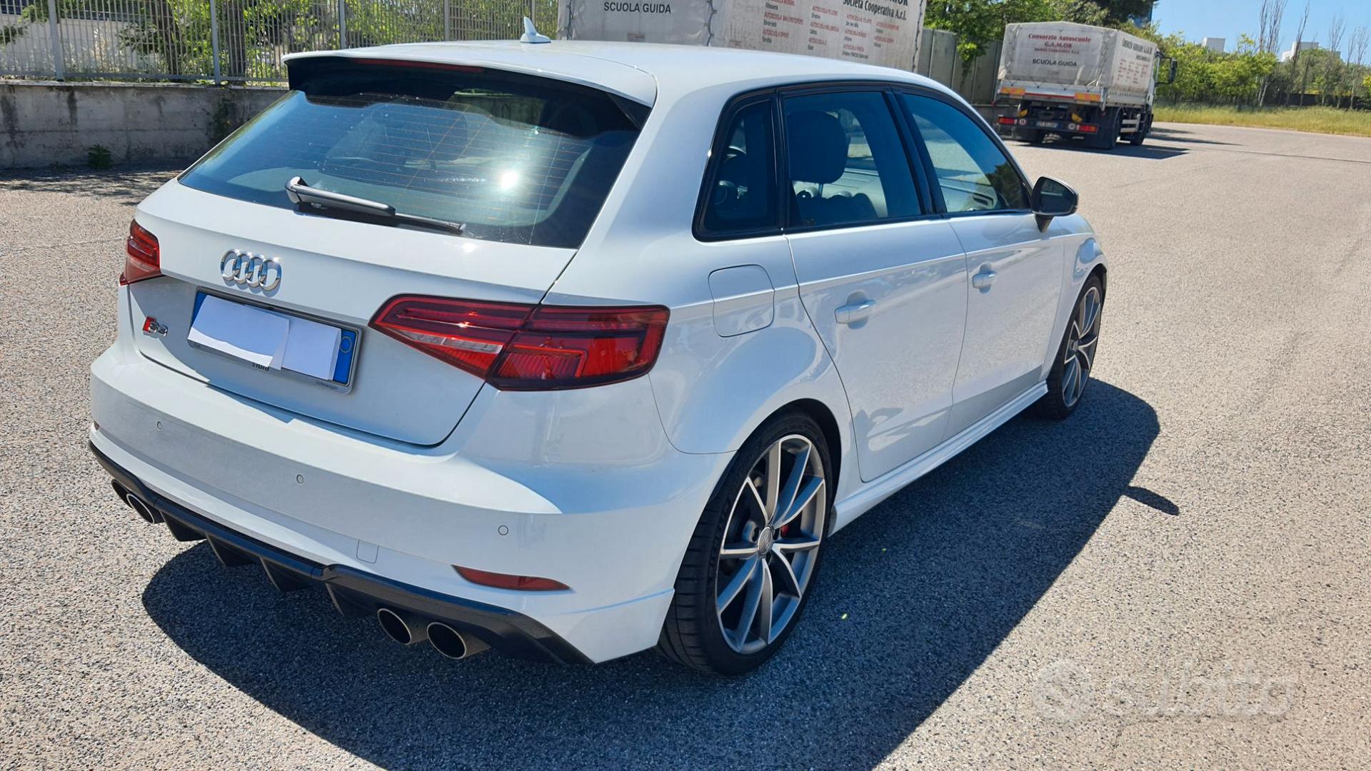 Audi S3 2017 photo 2