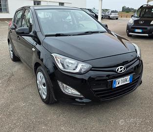 Hyundai i20 1.2 5p. Econext Sound Edition