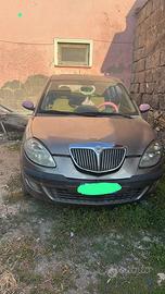 Lancia yipsilon
