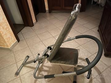 Panca per addominali e glutei