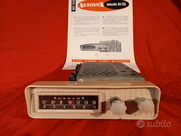 Autoradio per auto storiche AUTOVOX RA 106 del1960