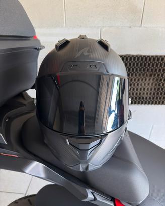 Shark Aeron GP TG M Carbon