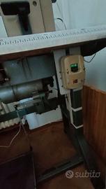 Macchina da cucire marca necchi