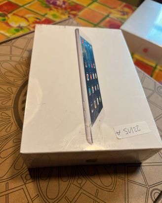 iPad mini 2 Retina (2013) NUOVO DA COLLEZIONE SIG.