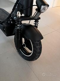 Monopattino JOYOR Y8-S