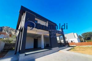 Incantevoli nuove ville panoramiche [VM/2]