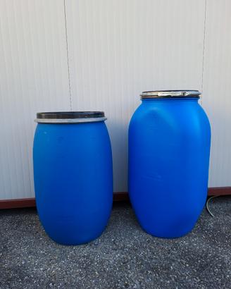 Bidoni blu in polietilene 