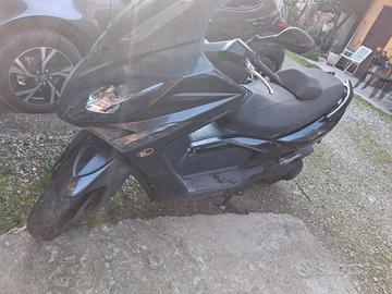 KYMCO  300