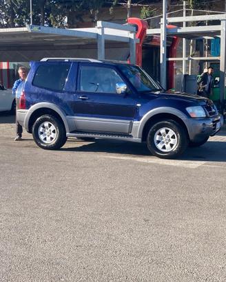 Pajero 3.2 autom. Strafull