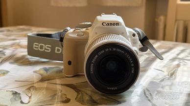 Canon EOS 100D + EF-S 18-55mm IS STM