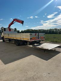 Iveco Eurocargo 120E21+gru fassi F60+sponda retro