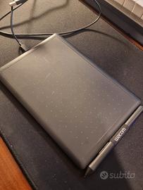 One by Wacom (CTL-472)