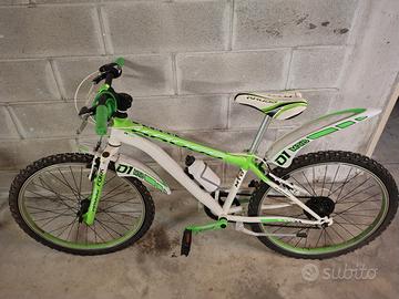 bicicletta mountebike da ragazzo