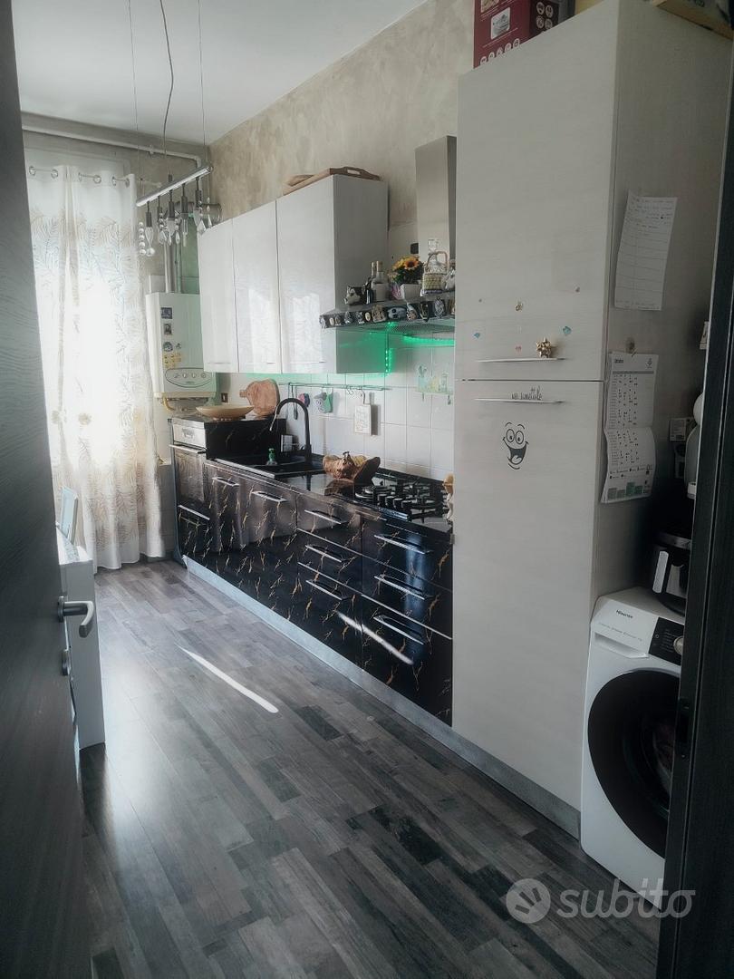 Appartamento trilocale ristrutturato - Vista 2