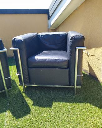 poltrone LC2 in pelle nera
