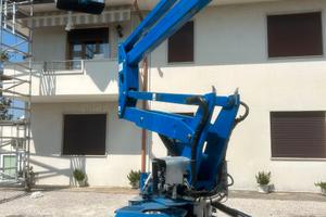 PIATTAFORMA SEMOVENTE CINGOLATA