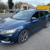 Ford Focus 1.0 EcoBoost Hybrid 125 CV SW ST-Line