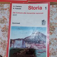 Libri storia scuole medie anni ' 70