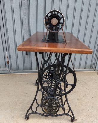MACCHINA DA CUCIRE SINGER A PEDALE VINTAGE