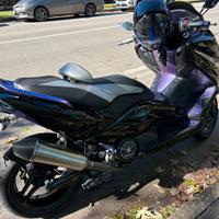 Carene tmax 2009 nero lucido e viola