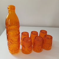 Bottiglia e 6 bicchieri Baci Milano