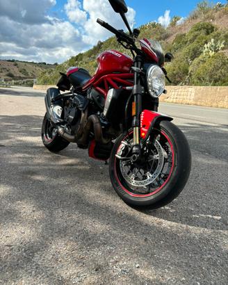 Ducati Monster 1200R