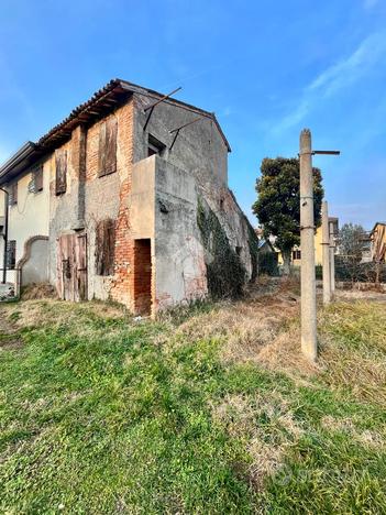 RUSTICO A PONTE SAN NICOLÒ