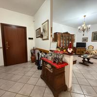 Casellina, 3 Vani Nuda proprietà