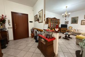 Casellina, 3 Vani Nuda proprietà