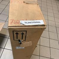 7L0831056L Porta Anteriore dx Touareg