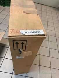 7L0831056L Porta Anteriore dx Touareg