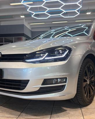 Volkswagen Golf 1.6 TDI DPF 5p. Highline