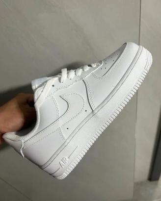 Nike Air Force 1 40 Bianche Nuove Originali