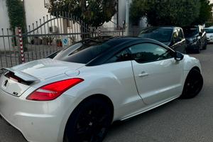 Peugeot RCZ