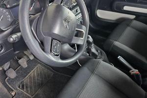 Autovettura citroen c3