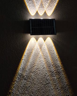 Due lampade solari LED per esterni
